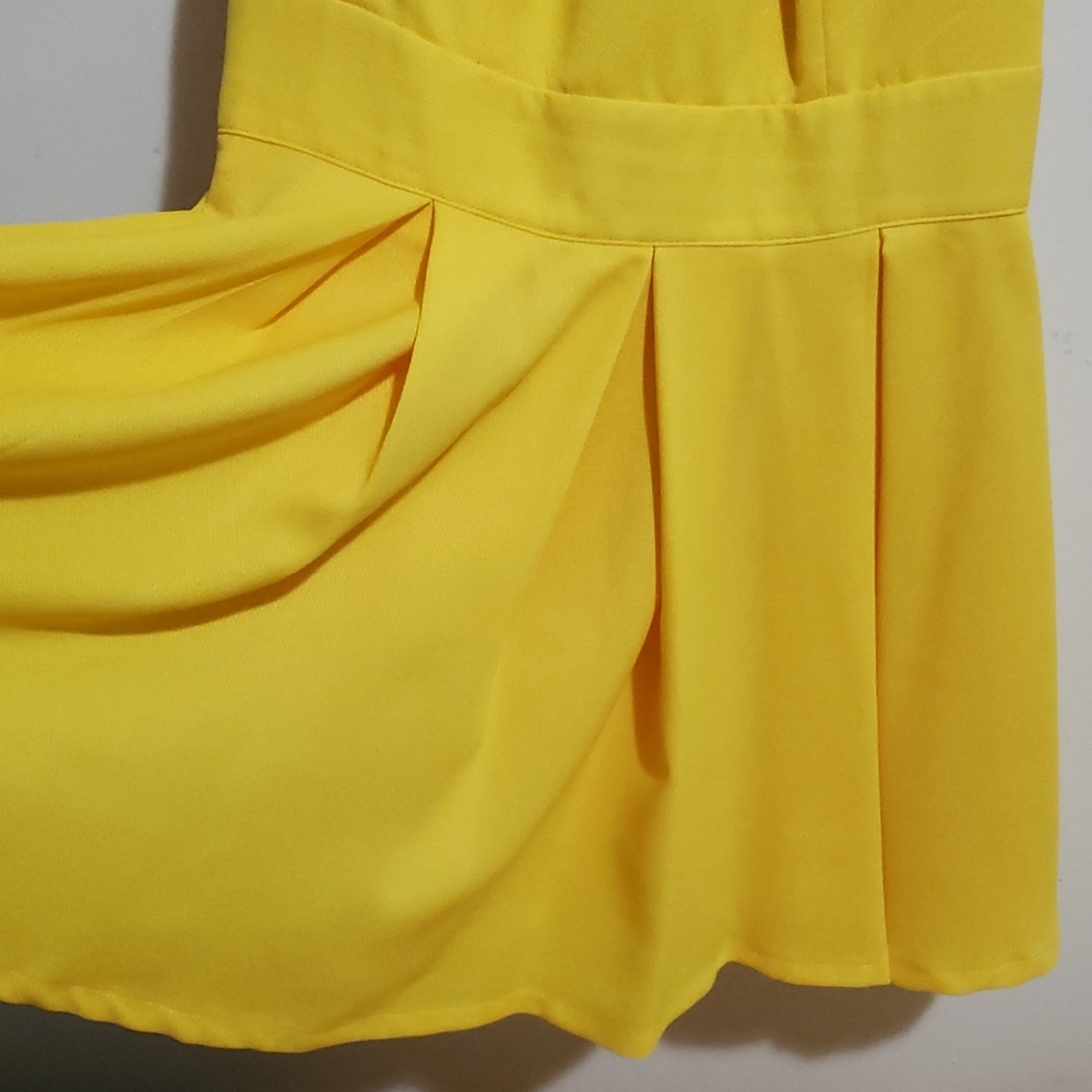 BOUTIQUE DRESS ๐ ๐ โจ - Picture 3 of 14